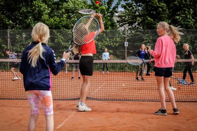 Ry Tennisklub sætter nu gang i et arbejde, der skal få flere børn til at spille tennis.
