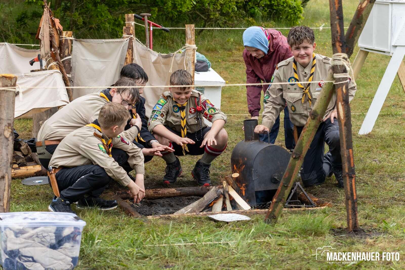 Jens Langkniv Gruppen i Sparkær inviterede resten af De Gule Spejdere i Danmark på indianerlejr ved Birkesø i kristi himmelfartsferien. Foto: Jacob Mackenhauer