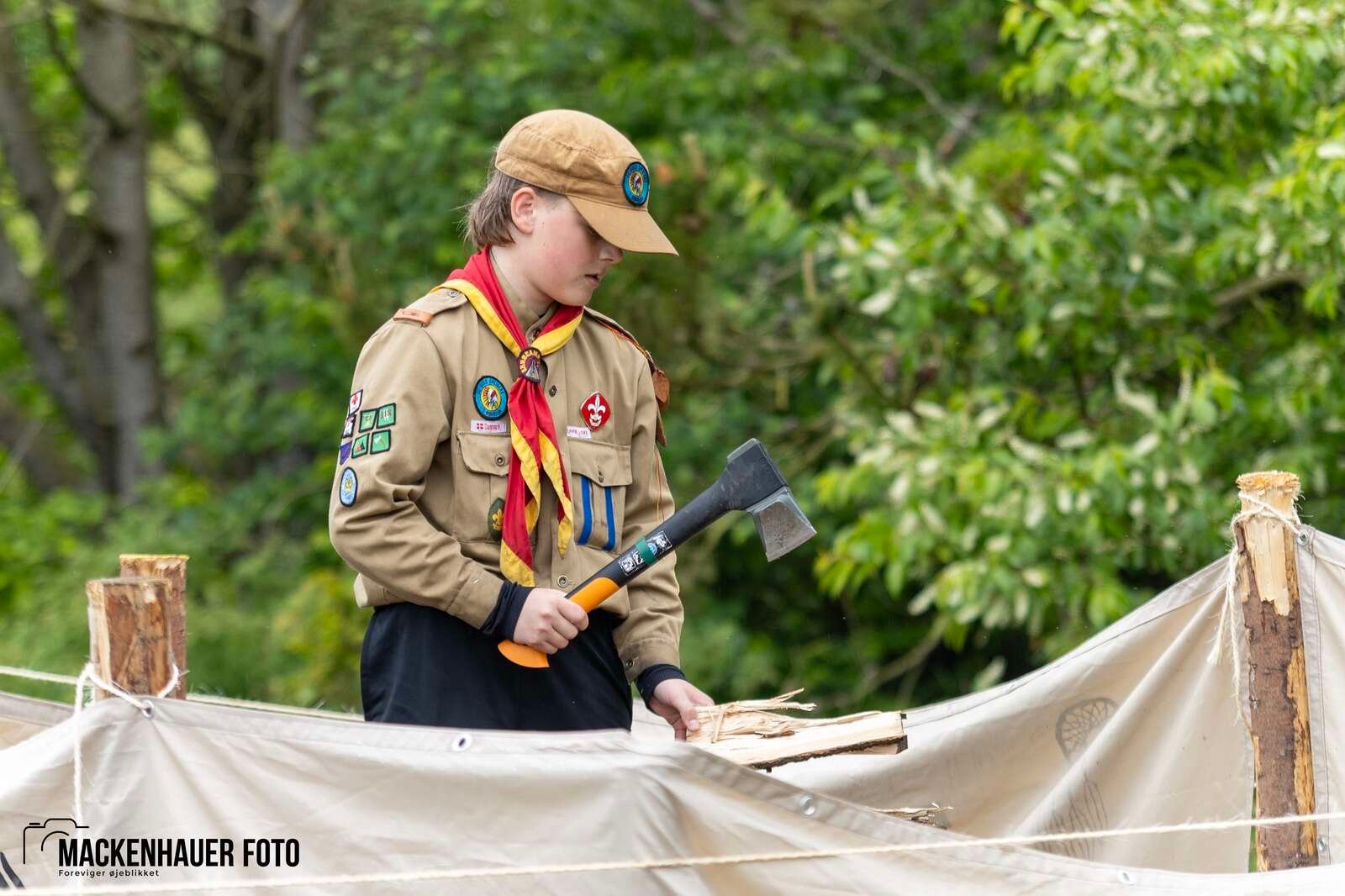 Jens Langkniv Gruppen i Sparkær inviterede resten af De Gule Spejdere i Danmark på indianerlejr ved Birkesø i kristi himmelfartsferien. Foto: Jacob Mackenhauer