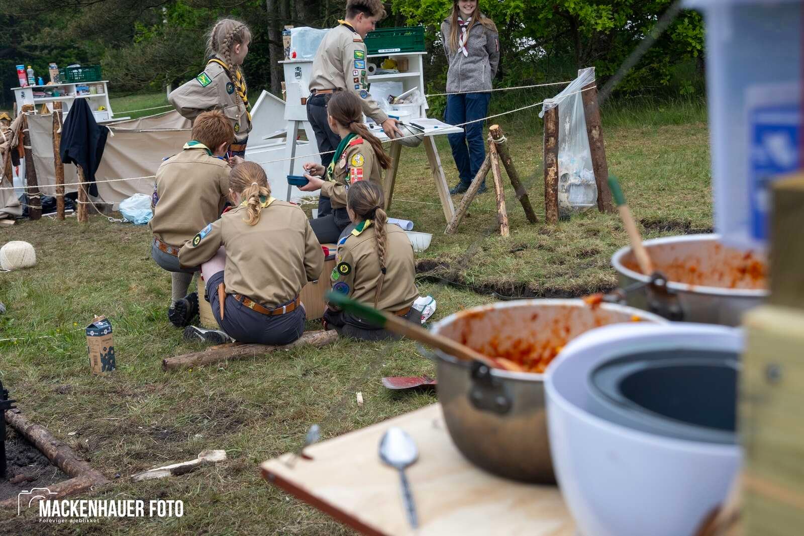 Jens Langkniv Gruppen i Sparkær inviterede resten af De Gule Spejdere i Danmark på indianerlejr ved Birkesø i kristi himmelfartsferien. Foto: Jacob Mackenhauer