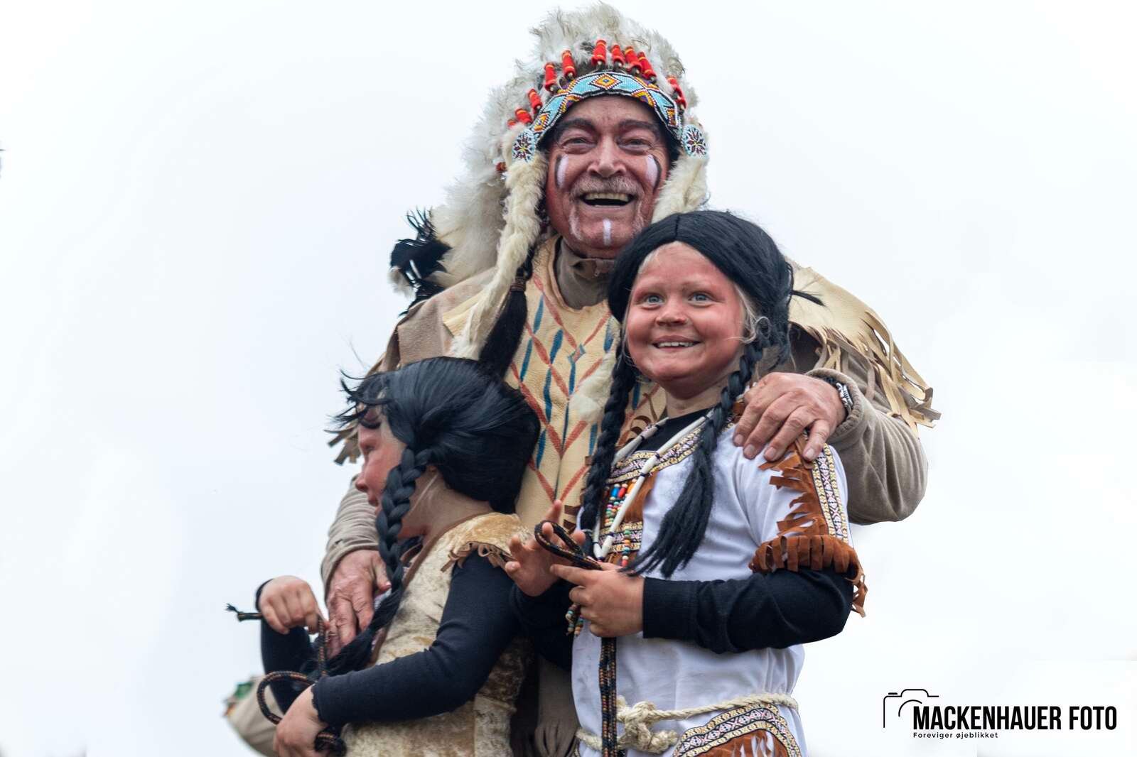 Jens Langkniv Gruppen i Sparkær inviterede resten af De Gule Spejdere i Danmark på indianerlejr ved Birkesø i kristi himmelfartsferien. Foto: Jacob Mackenhauer
