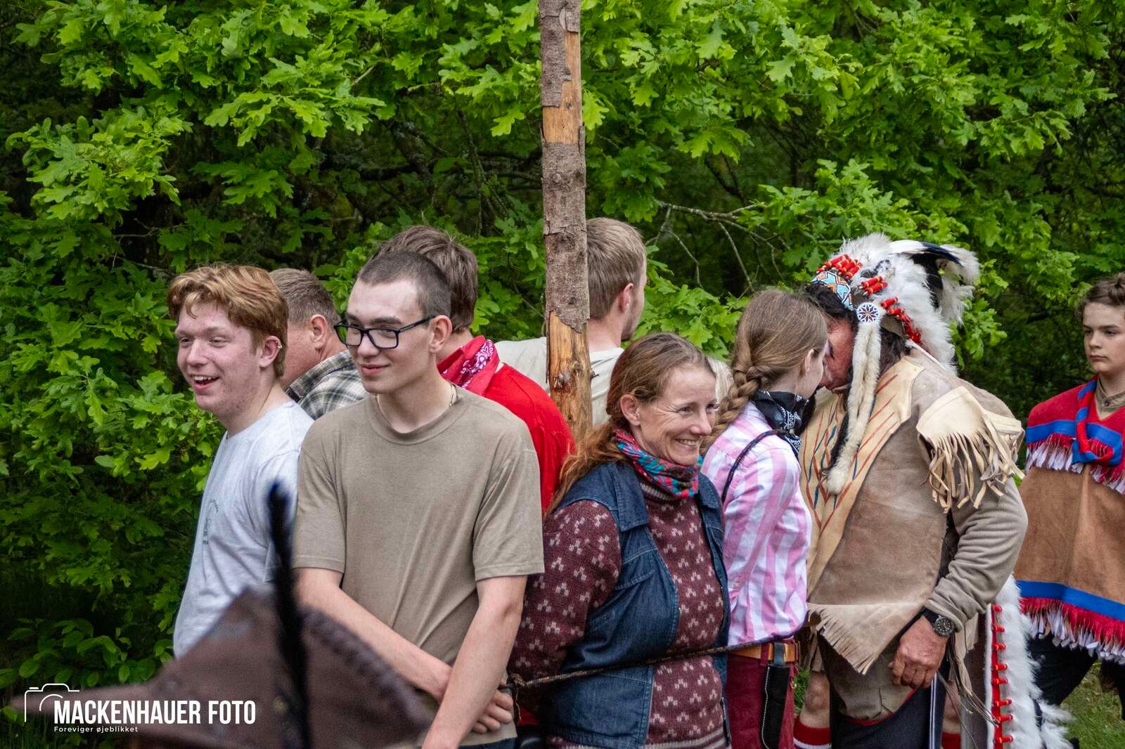 Jens Langkniv Gruppen i Sparkær inviterede resten af De Gule Spejdere i Danmark på indianerlejr ved Birkesø i kristi himmelfartsferien. Foto: Jacob Mackenhauer