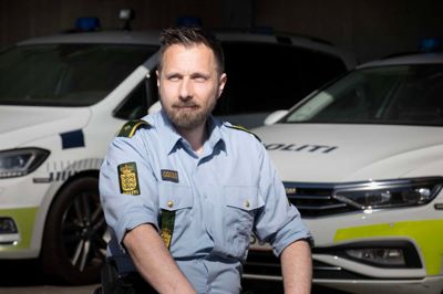 Stephan Weber, leder af politiets beredskab i Silkeborg, oplyser, at politiet rykker ud, når der er behov i det omfang det overhovedet er muligt.