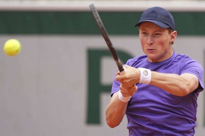 Elmer Møller fik grand slam-debut i French Open for en måned siden. Mandag debuterer han så i Wimbledon mod verdens nummer 12, Frances Tiafoe. (Arkivfoto).
