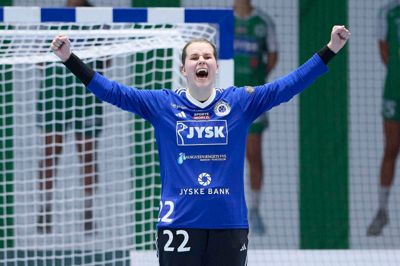 Stine Bonde står også i Silkeborg-Voels mål i den kommende sæson.