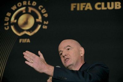 Den internationale spillerforening, Fifpro, kalder Gianni Infantino og Fifas ageren for blandt andet "autoritær".
