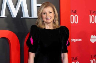 Arianna Huffington fylder 75 år i dag, tirsdag 15. juli. Fødselaren har været med til at etablere onlinemediet Huffington Post, men arbejder nu med at hjælpe folk til at få et bedre helbred.