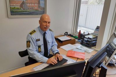 - Vi kan jo ikke have, at et barn på otte år skal gå og føle sig utryg i bybilledet. Det hører ingen steder hjemme, siger Bjarne Askholm efter en episode tirsdag aften i Skjern, hvor en 30-årig mand fra Videbæk truede sig til et løbehjul fra et barn på otte år.