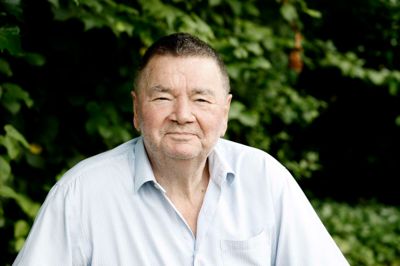 Christian Jepsen tidligere stationsleder hos Falck i Ikast har haft et begivenhedsrigt liv. I dag lørdag 26. juli fylder han 80 år. Fødselsdagen fejrer han med familien.