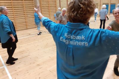 De lokale Eagle Liners i Videbæk byder meget snart indenfor til en ny sæson med linedance. Og det bliver med et tilbud om nogle introdage, hvis man er ny, og har en interesse for at være med.