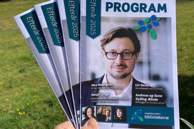 Ringkøbing-Skjern Bibliotekerne disker op med foredrag og arrangementer i efteråret med særligt fokus på demokratiet, med baggrund i, at det er valgår. Programmet kan hentes på bibliotekerne og har både et børneafsnit og et voksenafsnit.