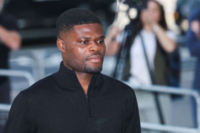 Den tidligere Arsenal-spiller Thomas Partey, der blandt andet er anklaget for voldtægt af to kvinder, mødte tirsdag op i retten i London.