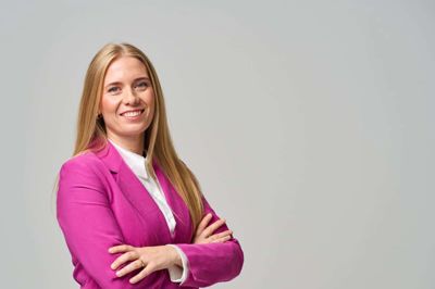 Lea F. Poulsen.