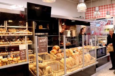 Torsdag var der intet brød at købe hos Bakery By Doktor i Løvbjerg. Nu melder indehaveren ud om årsagen.