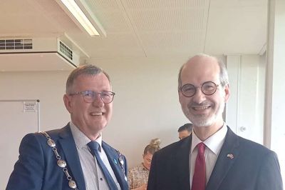I 2024 var Lee Bellows fra Videbæk én af de 101 borgere i Ringkøbing-Skjern Kommune, der er blevet danske statsborgere siden loven trådte i kraft i 2019.