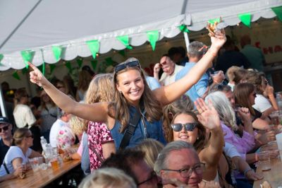 Tange Sø Festival havde masser af gæster i år. Det kommer det lokale foreningsliv til gode.