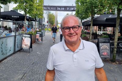 Peter Schaltz fra København er regerende verdensmester i bridge i seniorrækken, hvor han danner par med sin hustru, Dorthe.