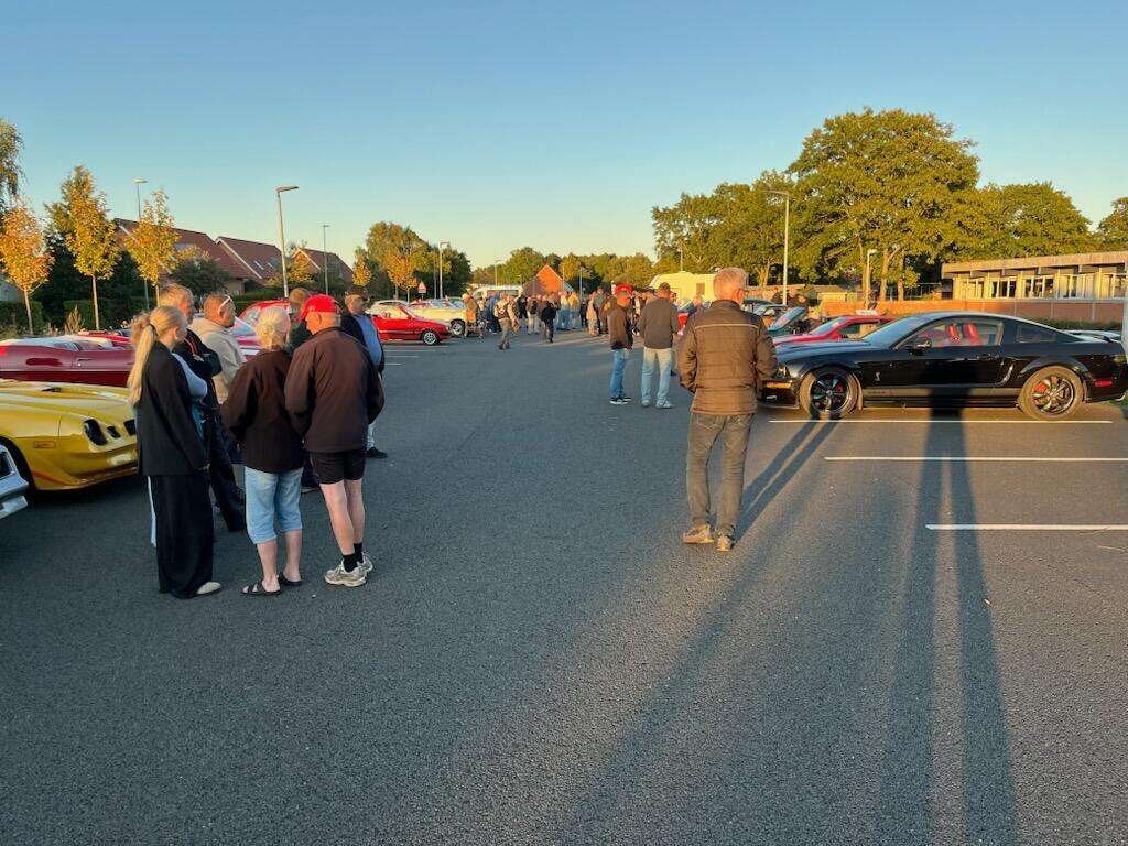 Der var god opbakning til byfesten, også torsdag aften ved Karup Skole. Foto: Knud Gaarn-Larsen