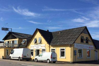 Frederiks Kro er blevet solgt og overtaget den 1. august. Renoveringen er allerede i gang. Foto: Pia B. Jakobsen