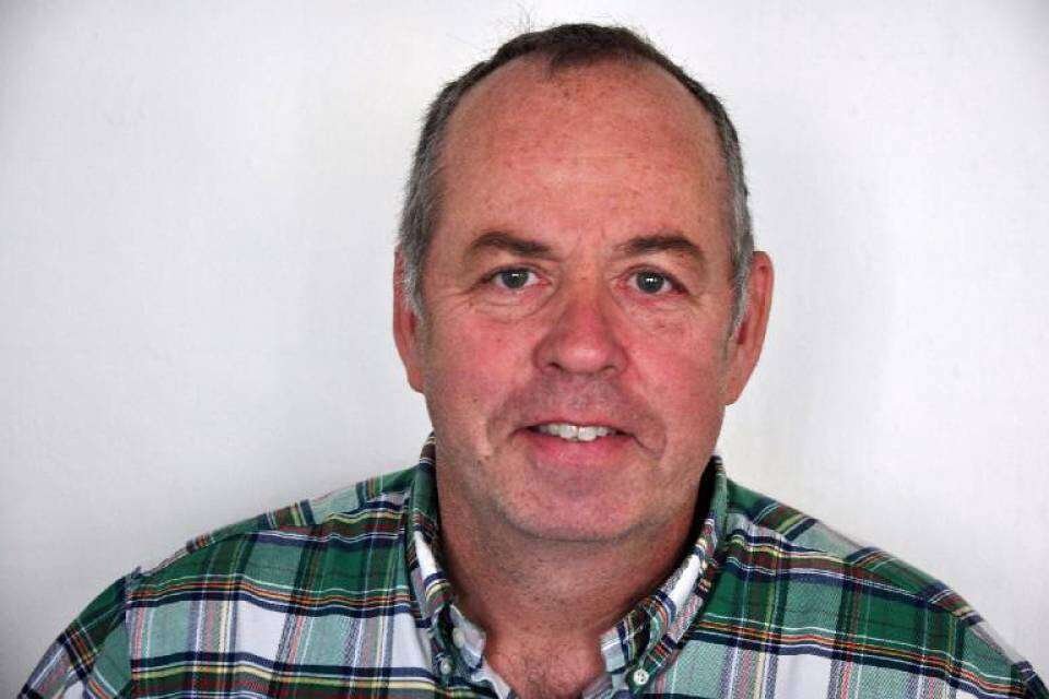 Jeg mener, det er vigtigt med en ugeavis. Ugeavisen Karup fungerer som talerør for vores lokalsamfund.
Gregers Laigaard, Grønhøj