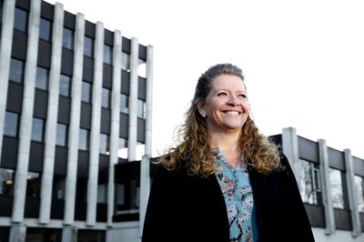 Helle Gade vil afvente, hvad undersøgelser siger, inden hun vil tage stilling til en linjeføring.