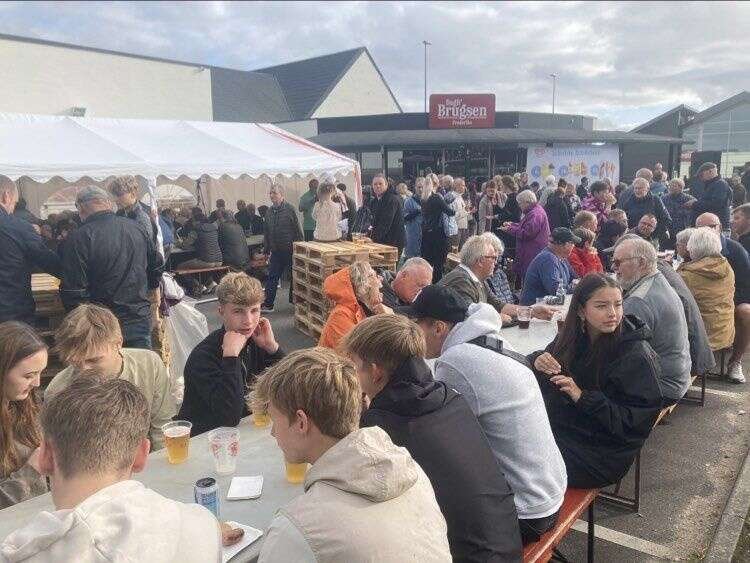 Det gode vejr gjorde, at folk kunne være udenfor.