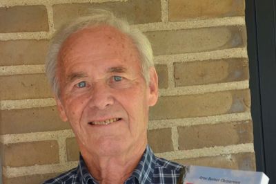 Arne Berner Christensen har skrevet bog med 50 lokale historier. Foto: Knud Gaarn-Larsen