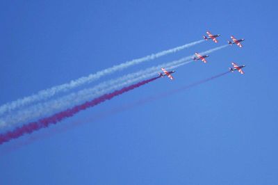 Der forventes mellem 100.000-150.000 gæster til airshowet på søndag.