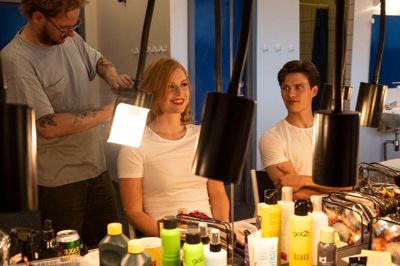Mandag var Ellen Fjord og Rasmus Sønderberg Snedker i sminken hos Michael Skytte i MCH Herning Kongrescenter. De spiller hovedrollerne som Sandy og Danny, når MCH Musicals producerer »Grease« næste år.