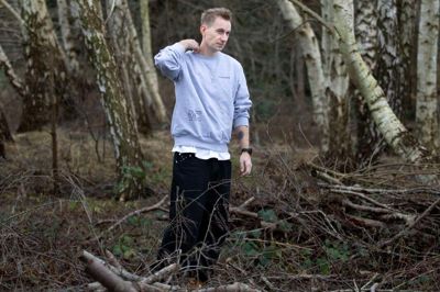 Troels Gustavsen bor lige ned til Knudsø i Ry: Vi bor ret naturskønt i Søhøjlandet og er omgivet af skov og søer. Det bliver jeg aldrig træt af.