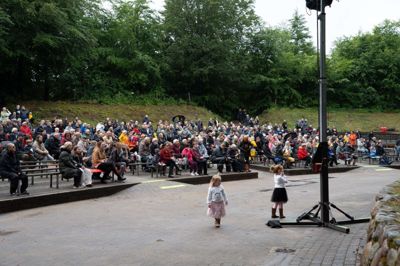 Der var lagt op til sommerballet i Indelukket i juni i fjor. Men arrangementet måtte aflyses på grund af massiv regn.