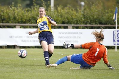 Vilja Dahl Pedersen bragte Vildbjerg på 1-0 i Aarhus, men gæsterne tabte 2-3. Foto: Flemming Hansen
