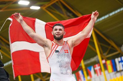 19-årige Turpal Bisultanov kunne i begyndelsen af juli juble over EM-guld, da herningenseren strøg til tops ved U20-EM i tyske Dortmund. Foto: Kadir Caliskan/UWW