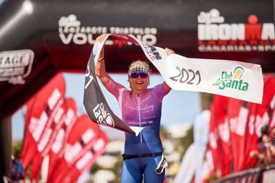 Michelle Vesterby vandt lørdag aften Ironman Lanzarote. Foto: James Mitchell