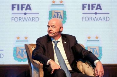 Fifas præsident, Gianni Infantino, er i disse dage på rundtur i Sydamerika.