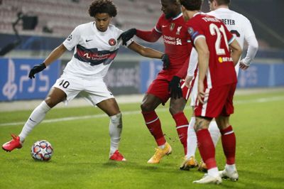 Jens-Lys Cajuste viste frem på den helt store scene i efteråret 2020, da FCM og han spillede Champions League. Her ses svenskeren i hjemmekampen mod Liverpool. Det opgør sluttede 1-1. Foto: Flemming Hansen