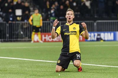 Nicolas Bürgy nåede at spille to kampe i Champions League for Young Boys og ses her i aktion mod Atalanta i november sidste år. Nu venter et ophold i Viborg FF.