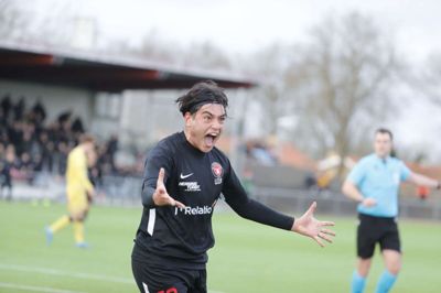 Efter en fantastisk dribletur udlignede Aral Simsir til 2-2. Foto: Tom Laursen
