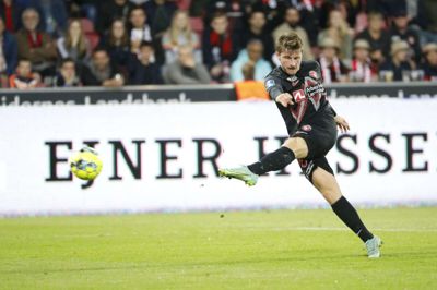 23-årige Anders Dreyer har siden august sidste år været på kontrakt i Rubin Kazan. Aftalen med den russiske klub er dog suspenderet frem til sommer. Indtil da tørner offensivprofilen atter ud for FC Midtjylland. Foto: Henrik Ole Jensen