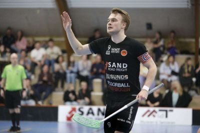 Anfører Simon Lauridsen og holdkammeraterne fra Sunds Seahawks tabte holdets første DM-finale og måtte nøjes med sølv mod Frederikshavn. Foto: Henrik Ole Jensen