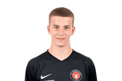 15-årige Andreas Bjørslev Knak er forsvarsspiller på FC Midtjyllands U17-hold. Foto: FCM