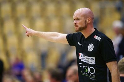 Ole Bitsch er i dag cheftræner for Randers HK, men til sommer tager han over i Viborg HK.