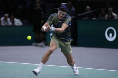 Holger Rune nåede at være helt oppe i top-10 på verdensranglisten i tennis, men han slutter året som nummer 11.