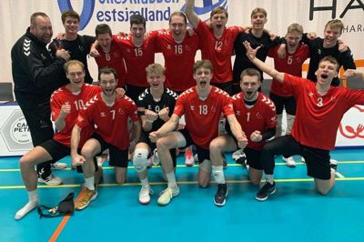 Der var - naturligvis - masser af glæde, da Ikast KFUM’s ligamænd kvalificerede sig til DM-semifinalerne. Foto: Ikast KFUM Volley