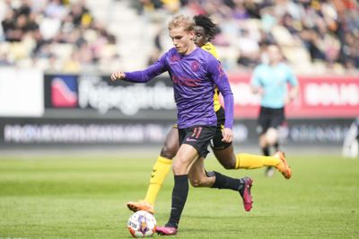 Gustav Isaksen var manden bag scoringen til 1-0, og den unge angriber scorede iskoldt til 2-0 midt i anden halvleg. Foto: Claus Fisker/Ritzau Scanpix