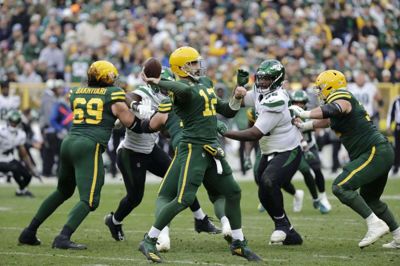 Aaron Rodgers skal i næste sæson kaste bolde for New York Jets, som han sidste år tabte til. (Arkivfoto).