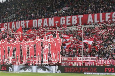 Fortuna Düsseldorfs fans kan se frem til at komme gratis til fodbold nogle gange i næste sæson. Planen er, at det skal blive til alle kampe med tiden. (Arkivfoto).