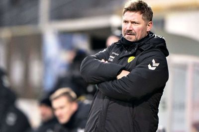 Fra august til december 2020 stod Jonas Dal Andersen i spidsen for AC Horsens. I dag er cheftrænerrollen udskiftet med jobbet som leder af FCM Nigeria, der omfatter samarbejdet med Ulvenes afrikanske satellitklub FC Ebedei. Foto: Henning Bagger/Ritzau Scanpix