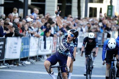 21-årige Tobias Aagaard Hansen (Leopard Togt) timede sin spurt perfekt og vandt årets udgave af Herning City Gadeløbet. Foto: Chresten Bergh