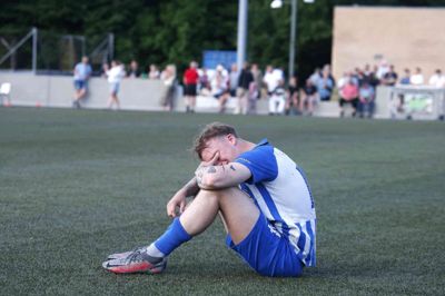 Smerten er til at få øje på hos Frederik Termannsen og mange andre Fremad-spillere lige efter nederlaget mod Bredballe. Foto: Chresten Bergh